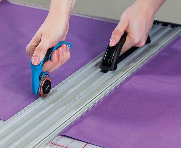 My Comfort Cutter: ergonomic rotary cutter