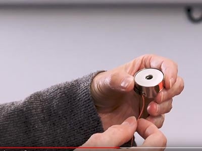 Installing bobbin